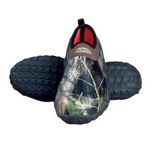 camo muck shoe