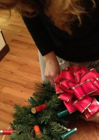 shotgun wreath bow