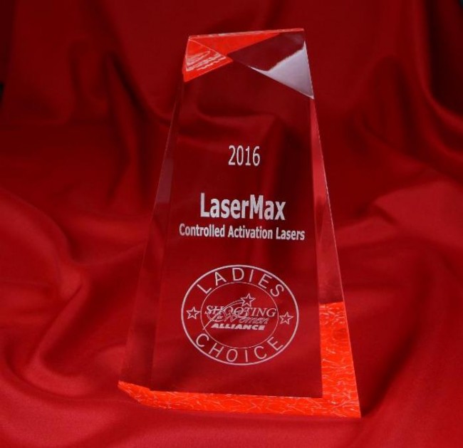 Lasermax-SHOT-award, Susan Houde-Walter, LaserMax