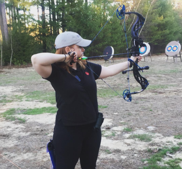 How-to-Gun-Girl-Compound-Bow