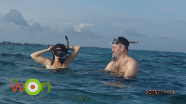 Snorkeling_Couple date