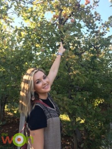 katie-pavlich-apple-picking