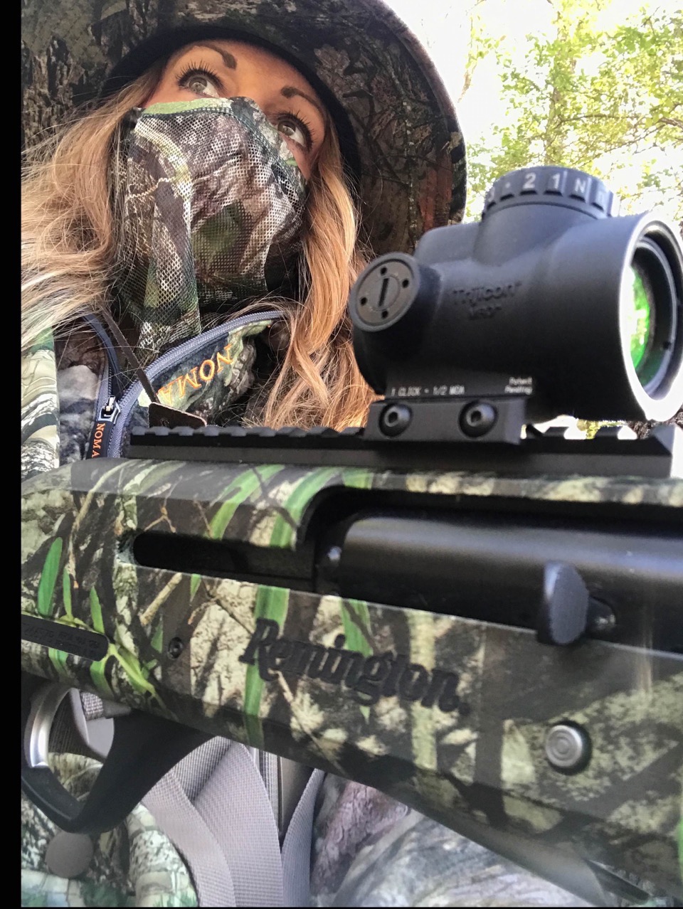 Jessica Kallam hunting MRO Trijicon Hunting Gear