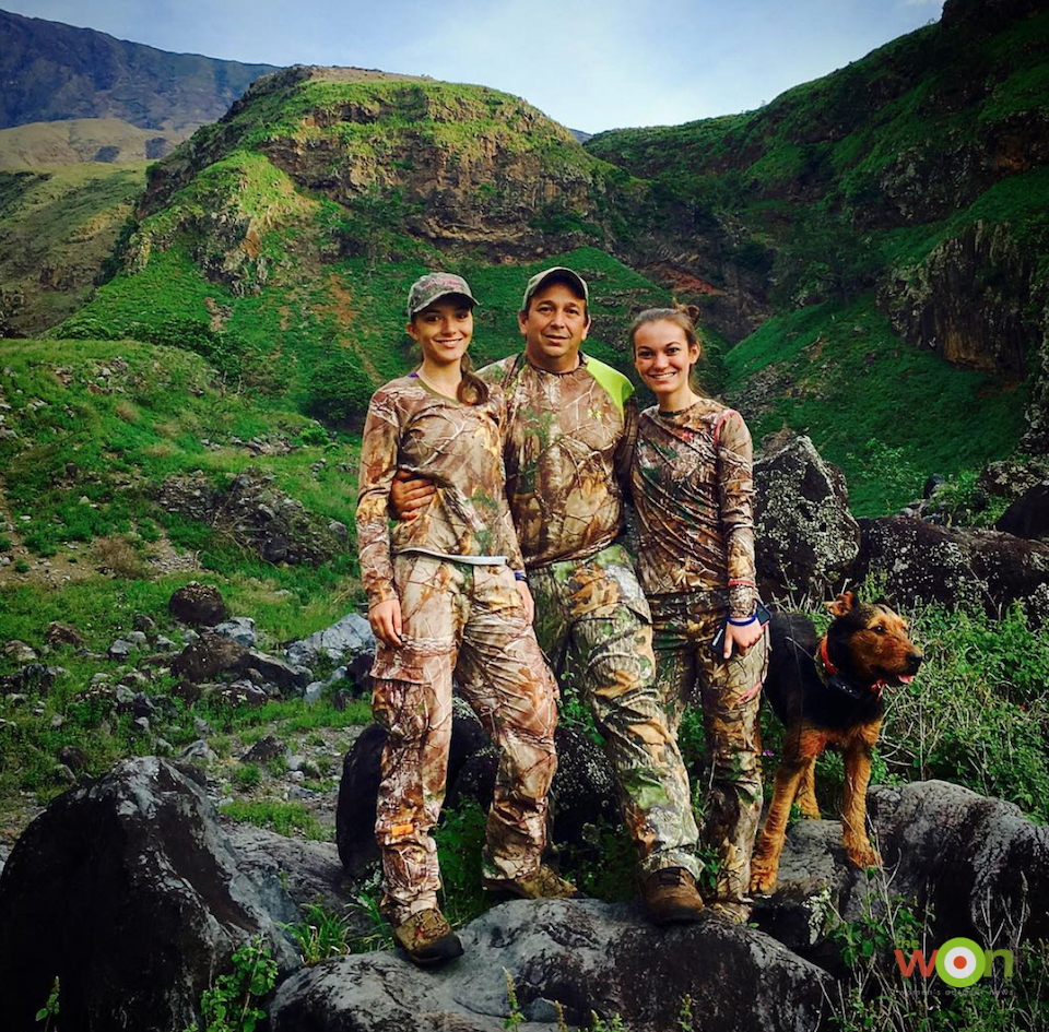 Emily Perreira 03 hunting with her sister and father