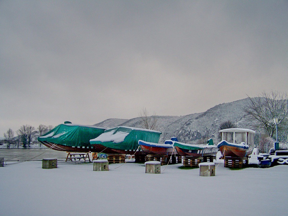 Boat-winter-storage Stay Safe