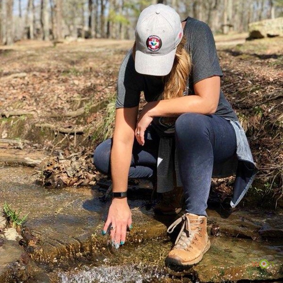 Creek-checking the water Danner Women’s Mountain 600 Boots