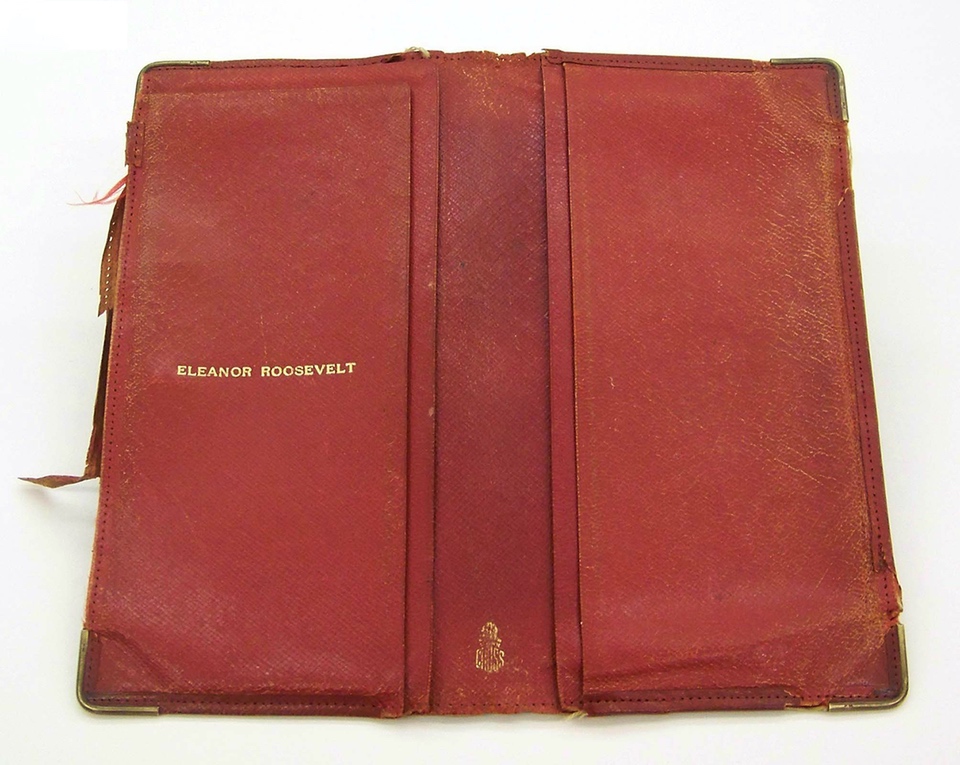 eleanor-roosevelt-wallet