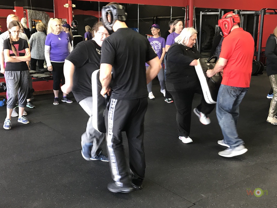 Krav_Maga_Knee_Groin_Stacy_Bright Krav Maga