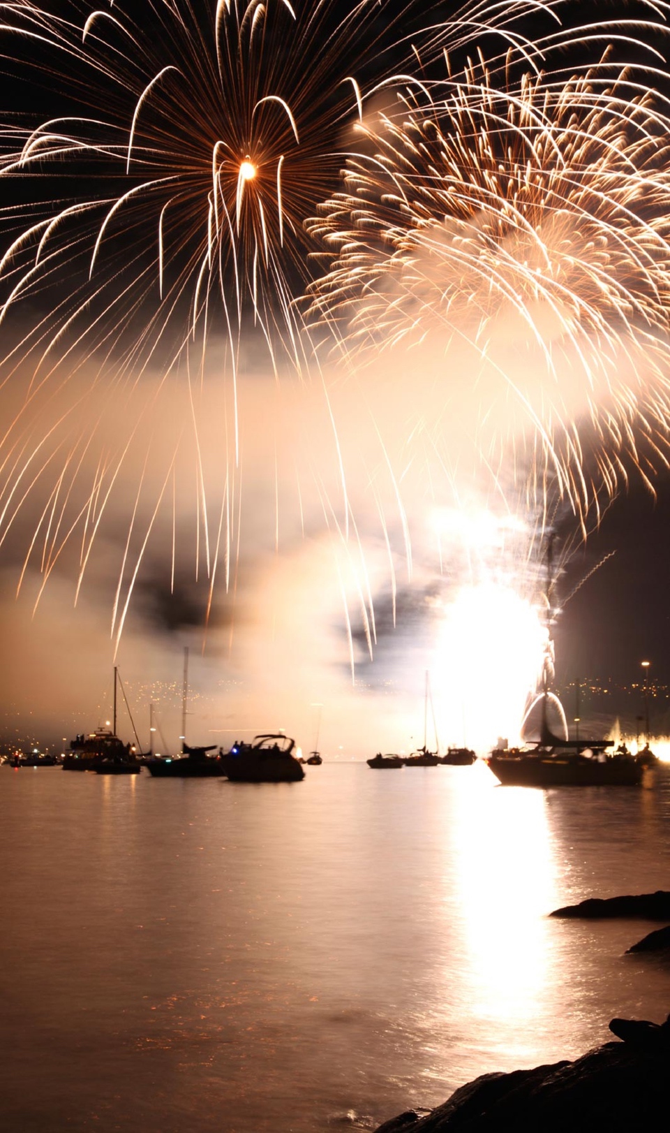 fireworks boat July 4