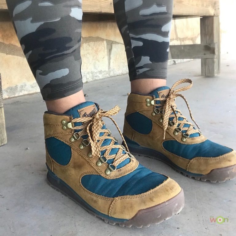 proper hiking boot fit