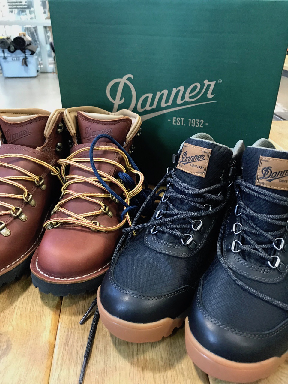 danner midnight jag