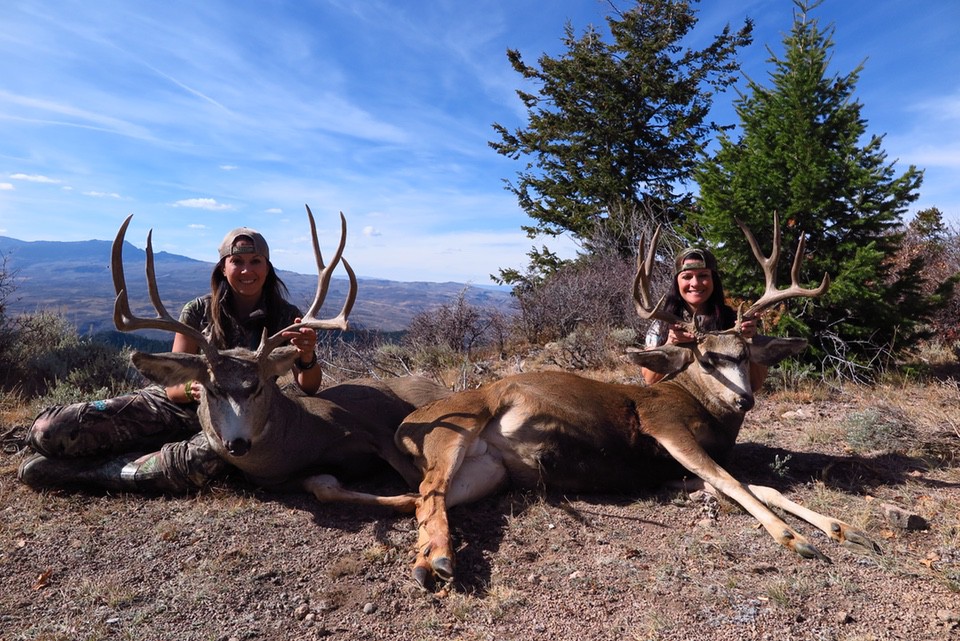 Jen O'hara Mule Deer Hunt women hunters