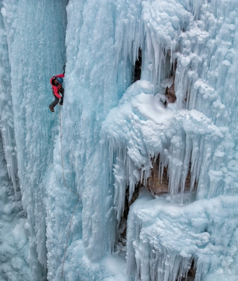 chicks climbing anniversary feature