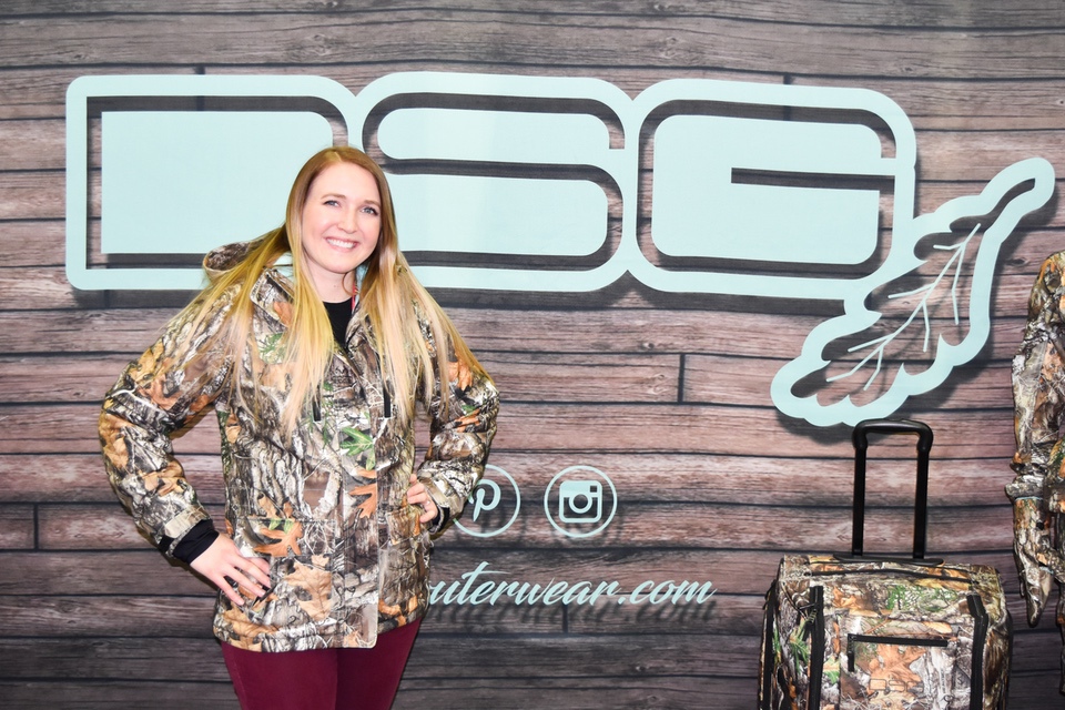 DSG Kylie female bow hunter