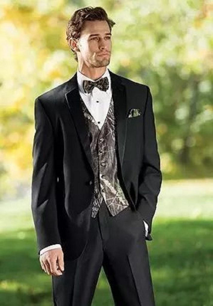 CAMOUFLAGE TUXEDO SET Prom Camo