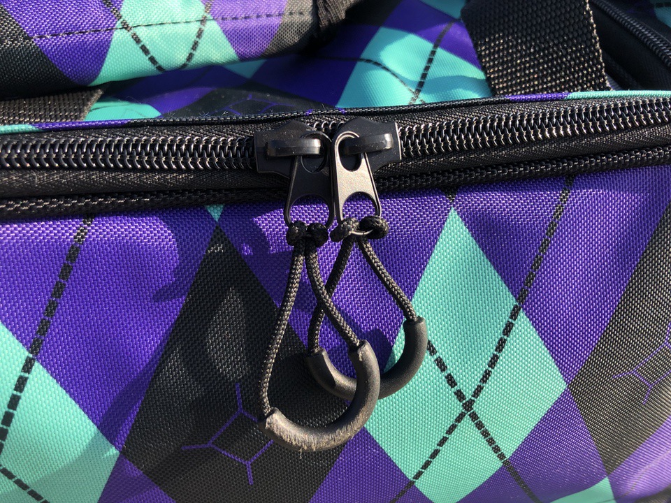 Zero In Range Bag Zippers