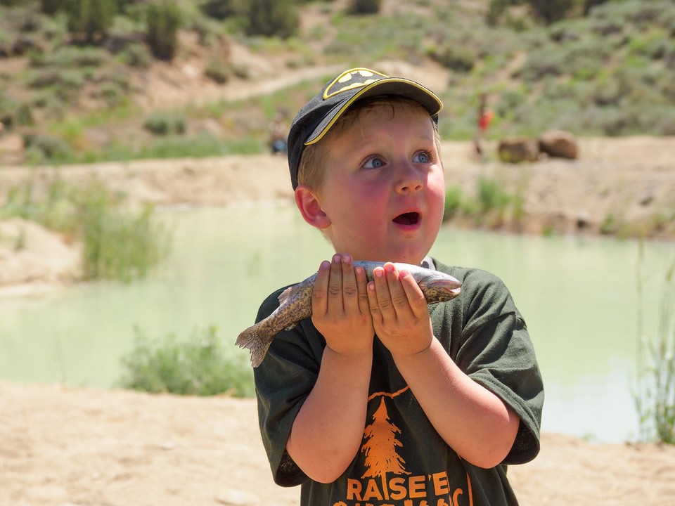 Raise ’Em Outdoors Camp Erin Crooks active outdoor lifestyle