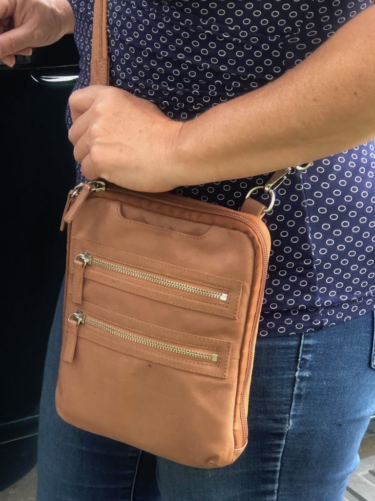 Simple CrossBody Bag for Concealed Gun Carry