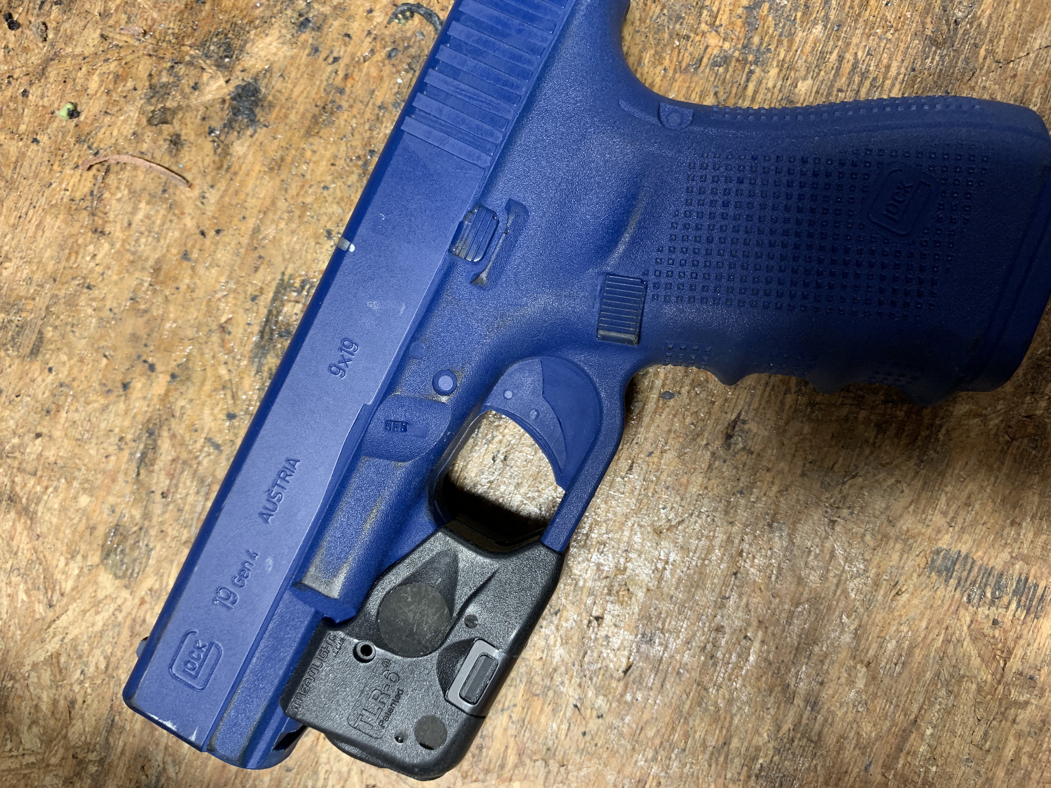  Glock  Streamlight Blue Gun 