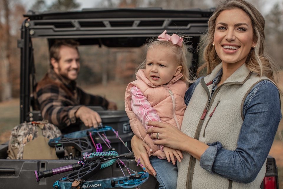 Tim Leni and Eva Shockey Raising Outdoor Kids.