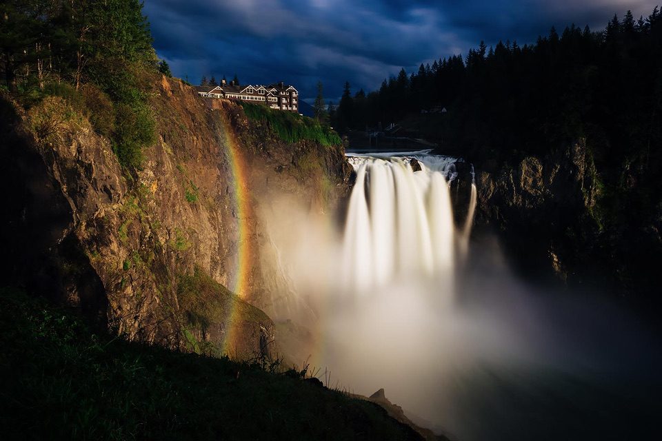 Waterfall Hikes in Washington
