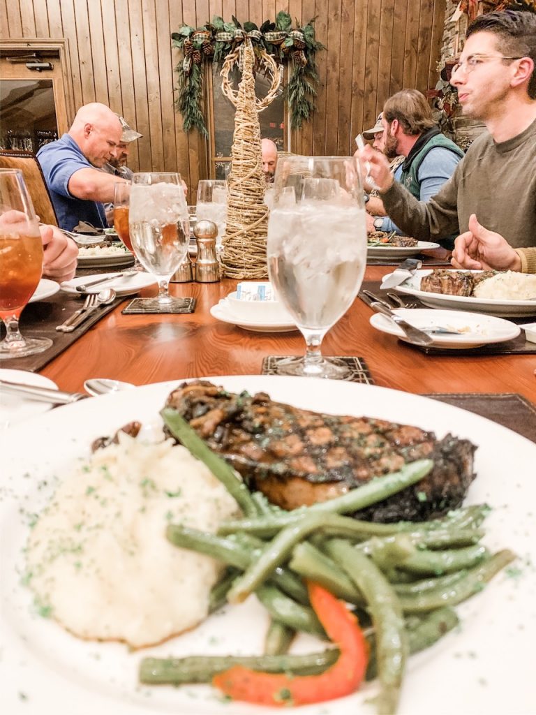 food stan jones lodge Arkansas