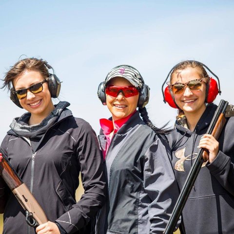 Meet Denean Tomlin, Founder of LadyGuns of Canada shooting