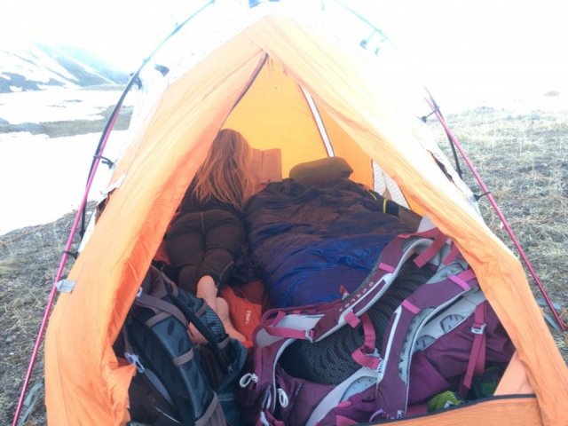 How I Stay Warm in My Tent: 11 Tips from a Colorado Backpacker