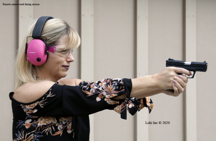 Jennifer shooting RUGER SR22