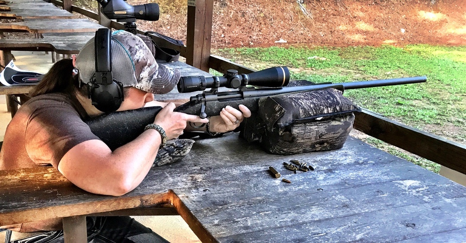 Amy Ray on range with Remington Model 700
