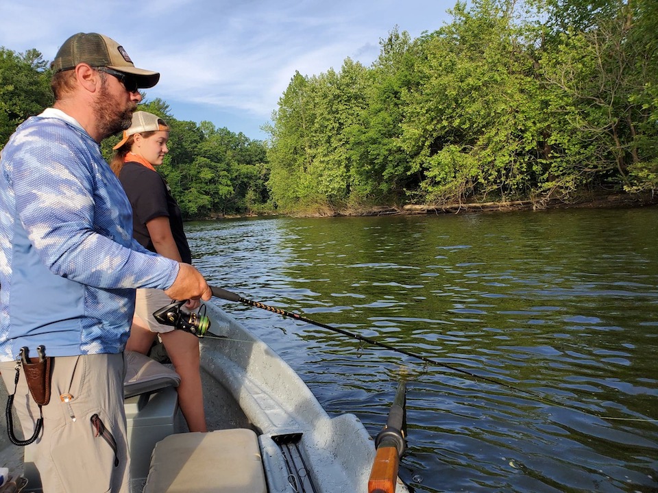 Jacob of Otters Guide Service and Makayla 2 (Larry Case photo)