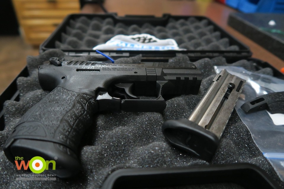 Walther P22 Q in case beginner firearm