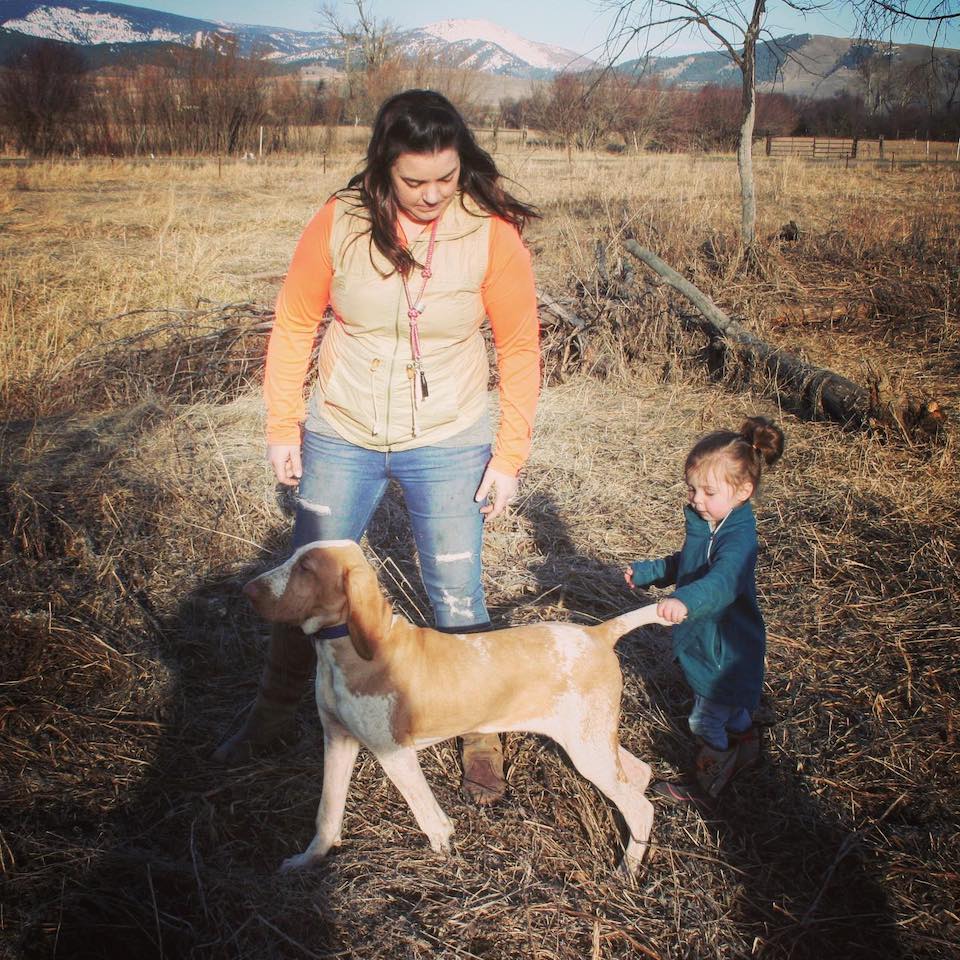 Courtney Bastian The Bird Dog Babe with toddler