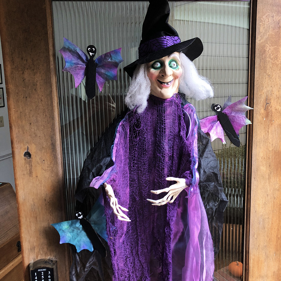 Witch with Coffee Filter Bats Halloween Craft