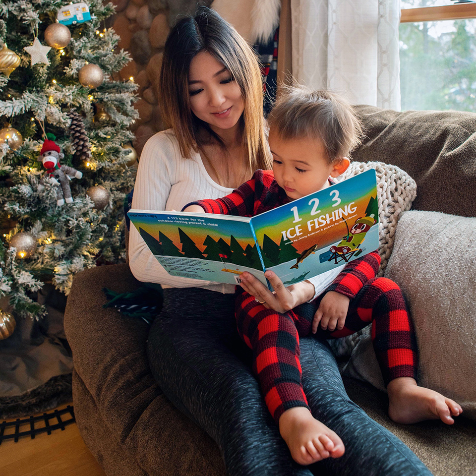 Jenny Anderson Reading to Son (Jenny Anderson Photo)