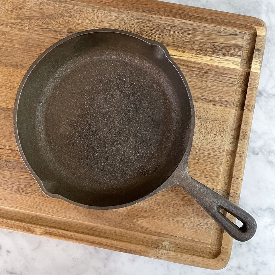 DIY Old Cast Iron Skillet Rehab