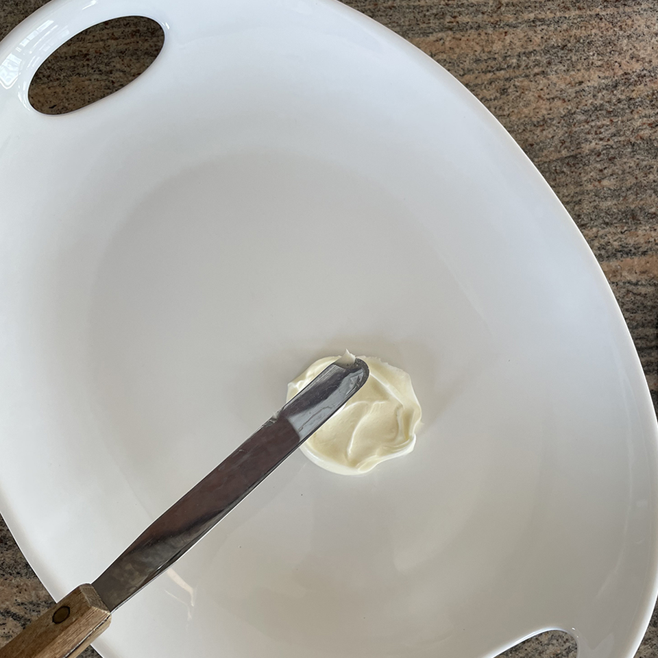 Preparing Tray with Icing