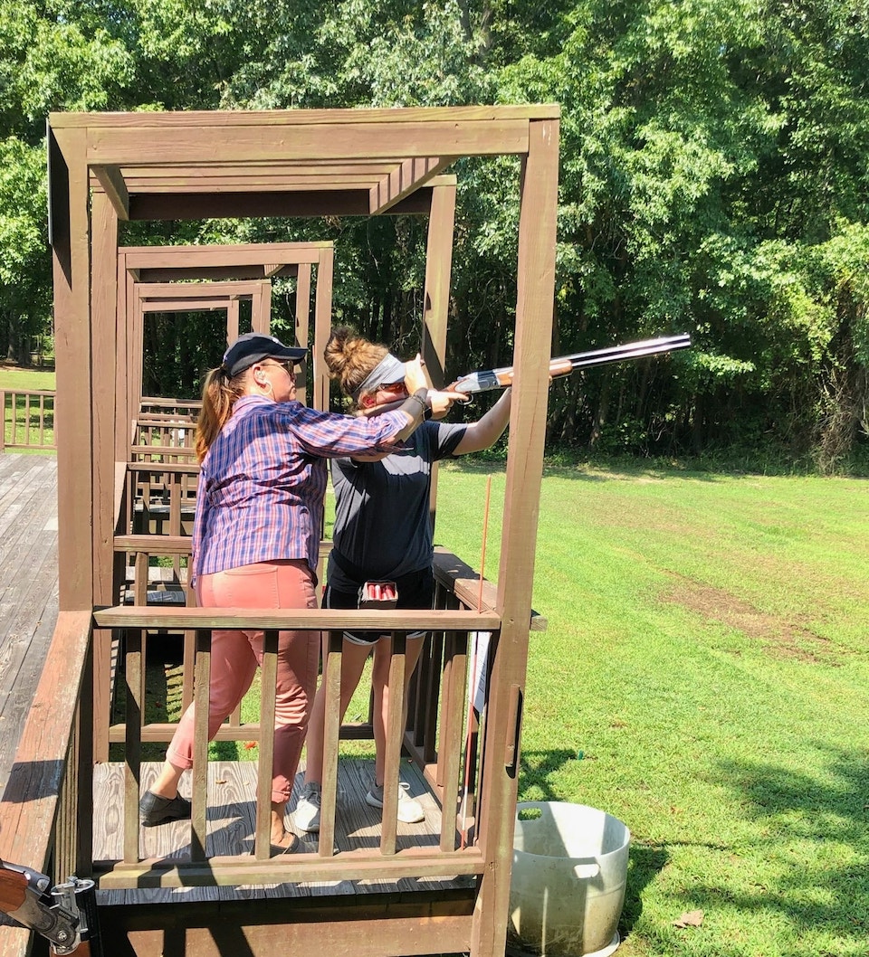 shooting-clays syren kate ahnstrom instructs