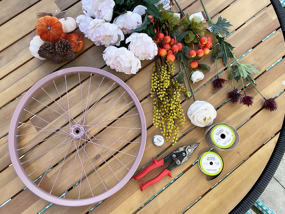 Bike Wreath materials