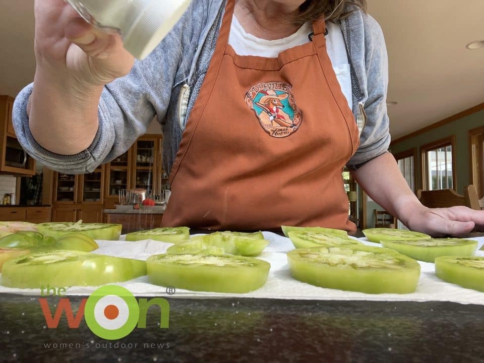 salting tomatoes