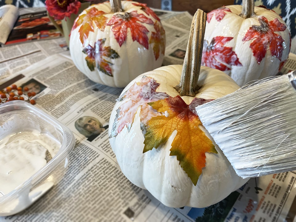 Adding leaves to third pumpkin