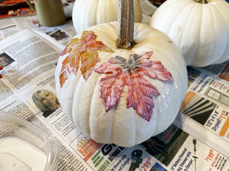Adding more leaves to pumpkins