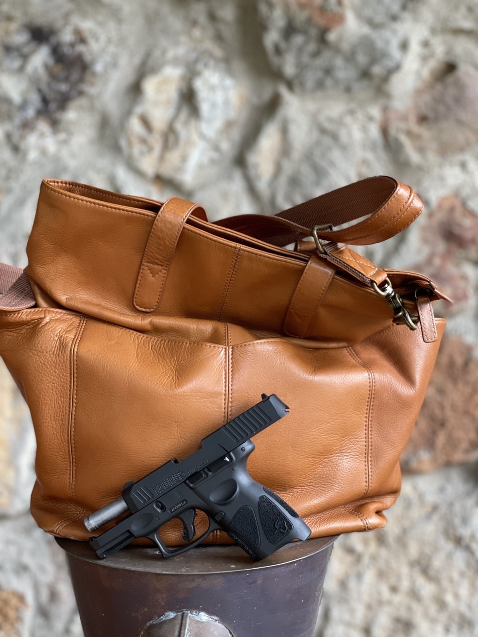 GTM-107 tote and Taurus G3c
