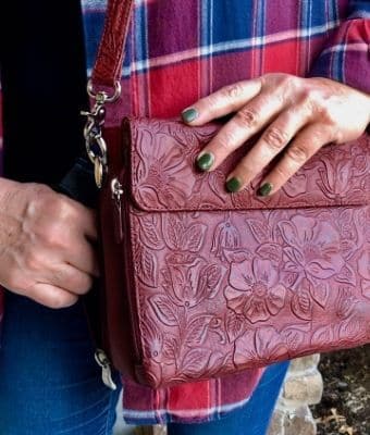 6 Timeless purses feature