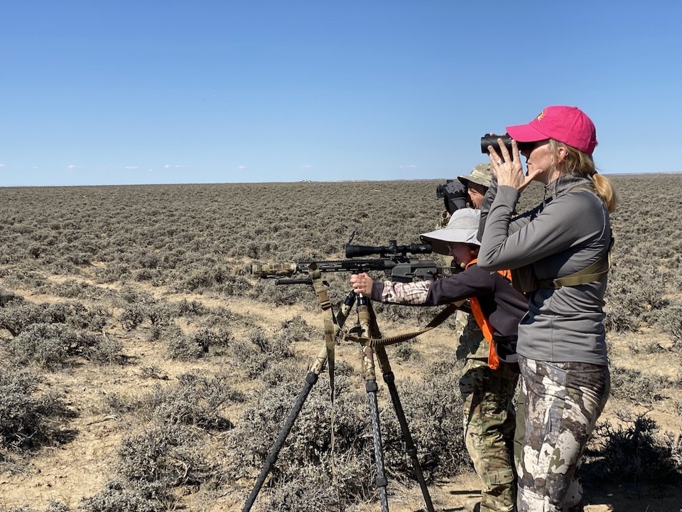 Getting ready to take a shot on a pronghorn with mentor Cindi Baudhuin. Oconto River Kids