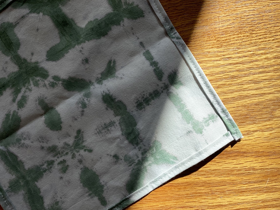 Shibori  Napkin hemmed edge