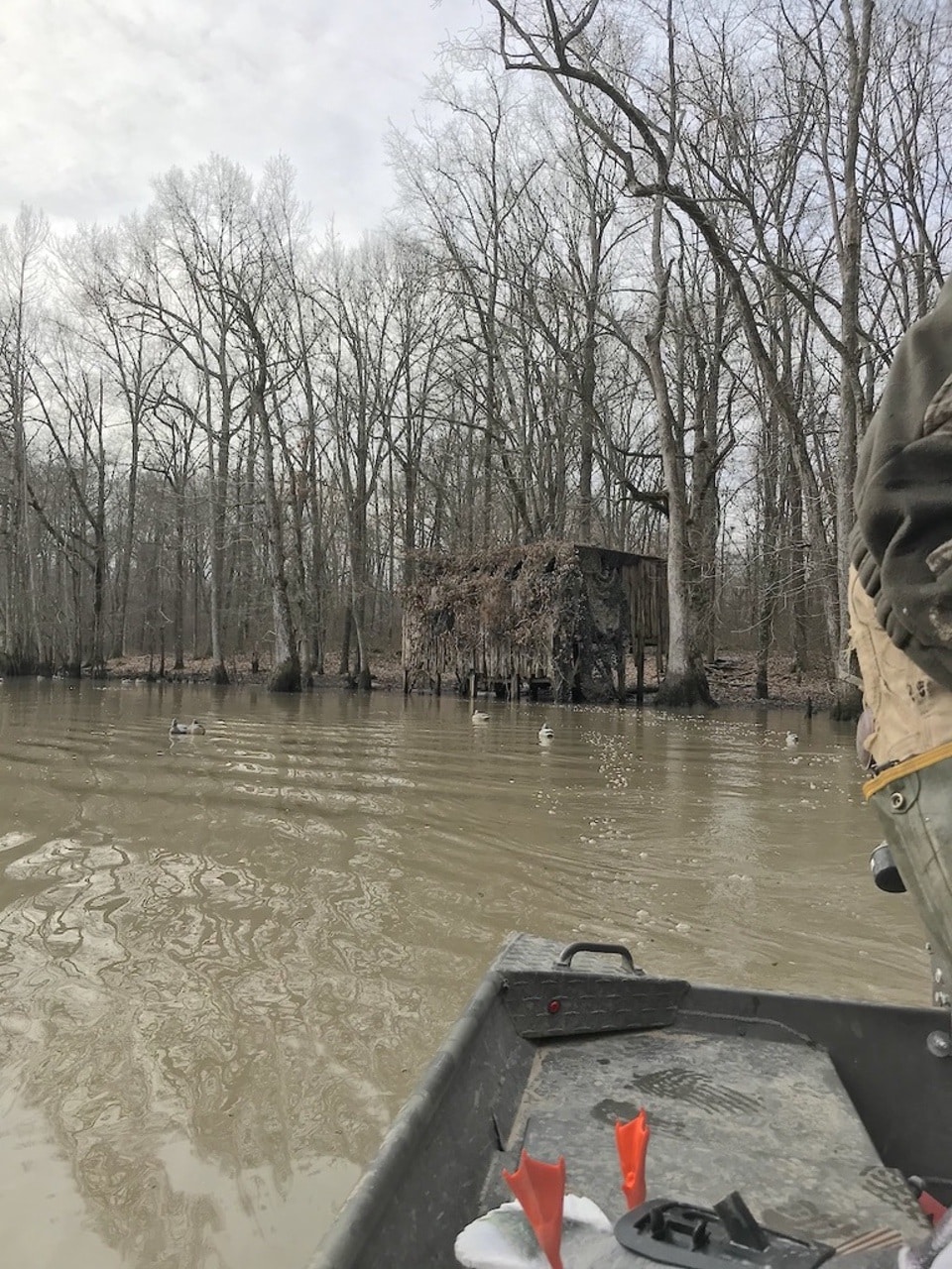 on the river BAD Guide Service blind
Bust-A-Duck Guide Service