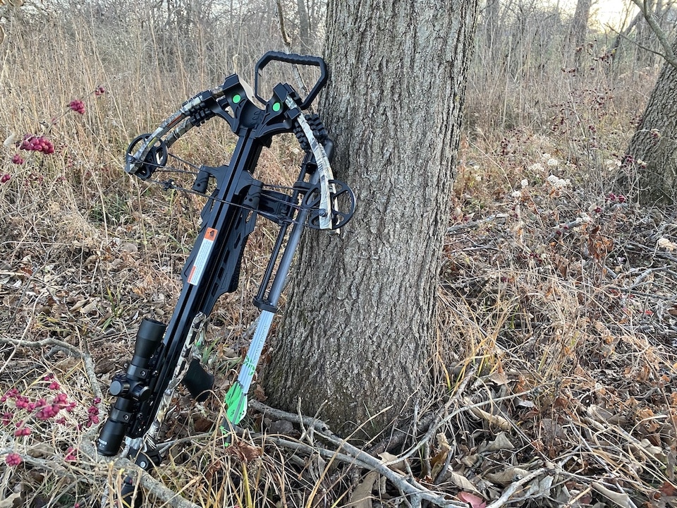 Deer hunting with the Centerpoint 425 pulse (wide)