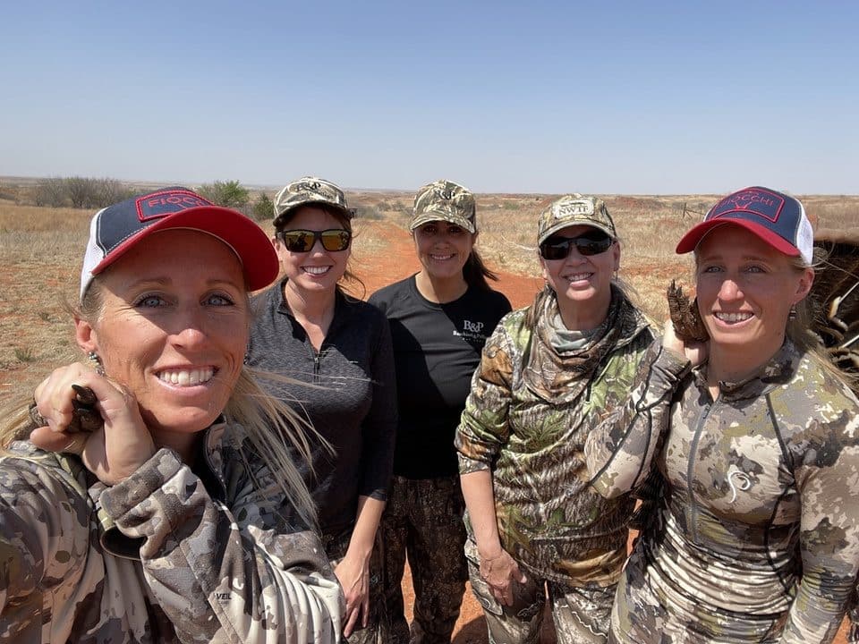 Fiocchi women turkey hunters