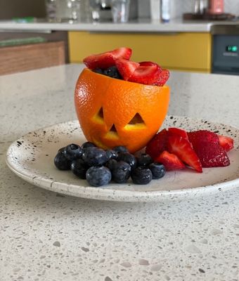 jack-o-lantern fruit cups feature